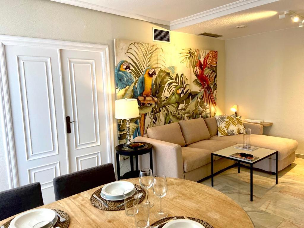 Precioso Apartamento Los Remedios Triana Plaza Espana Y Centro Historico Sevilla Bagian luar foto